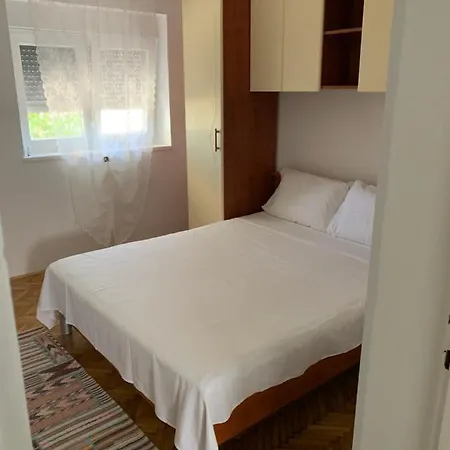 Linda Apartman