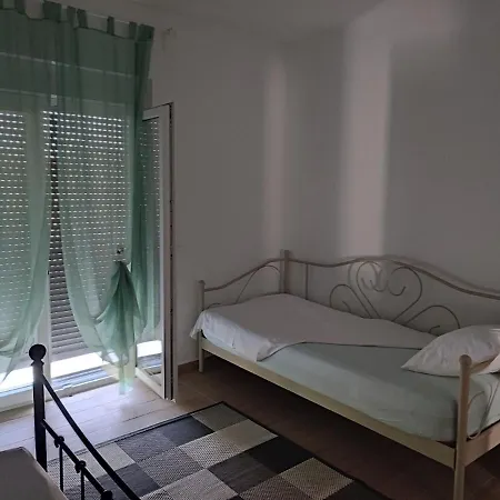 Apartman Linda *