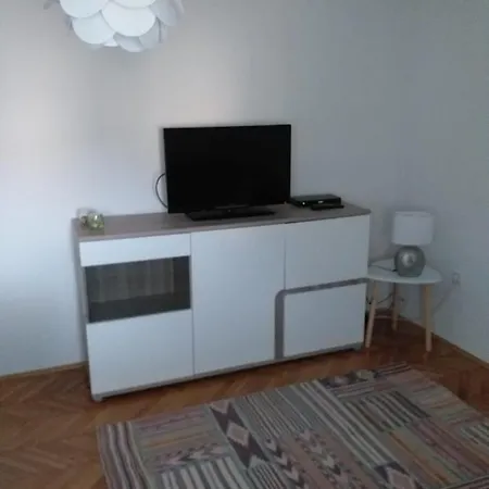 Linda Apartman Vrgada