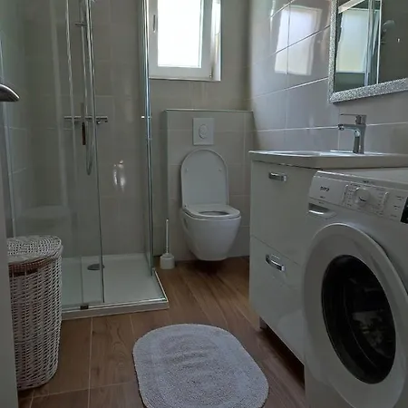 Apartman Linda *